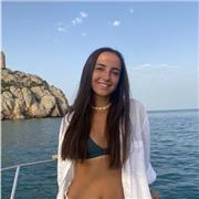 Soy profesora de matemáticas que imparte clases en Pamplona